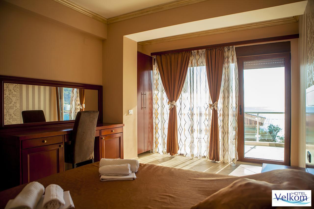 Hotel Velkom Sutomore Dış mekan fotoğraf